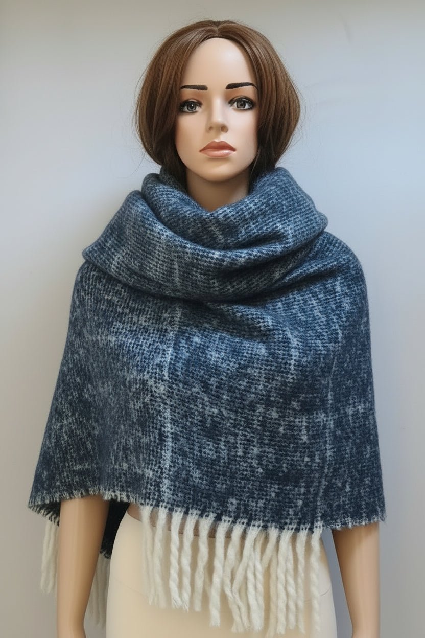 Winterschal Dunkelblau meliert mit Fransen – Warm & Flauschig - Folad Home & Style