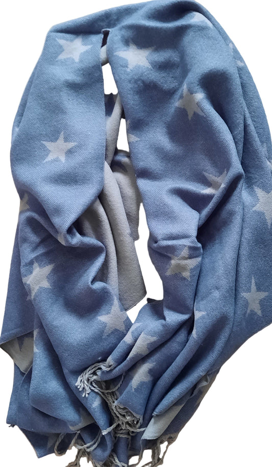Poncho Hellblau mit Sternenmuster – Kuschelig für Winter - Folad Home & Style