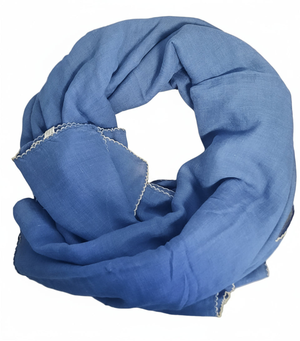 Schal mit weißer Umkettelung, 140x220cm