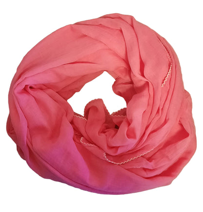 Schal mit weißer Umkettelung, 140x220cm