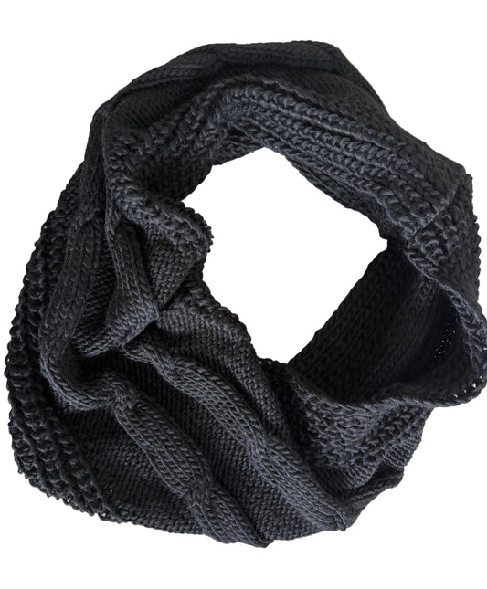 Schwarzer gestrickter Loop-Schal, warm und vielseitig