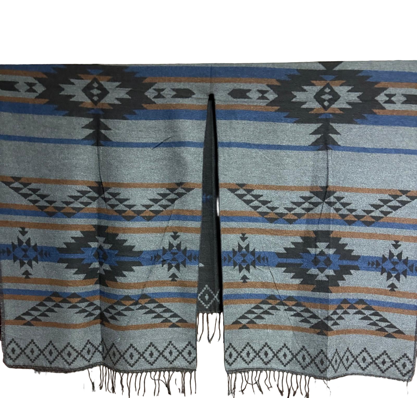 Ethno - Poncho in warmen Farben – Traditionell & Stylisch - Folad Home & Style