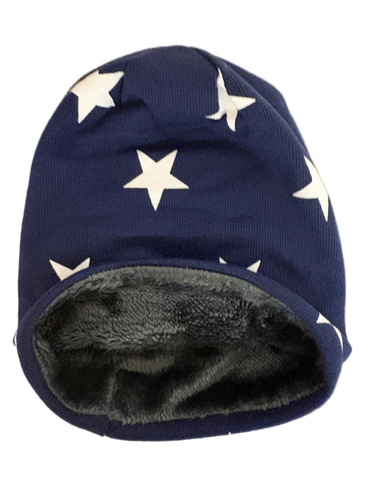 Winterbeanie mit Sternen
