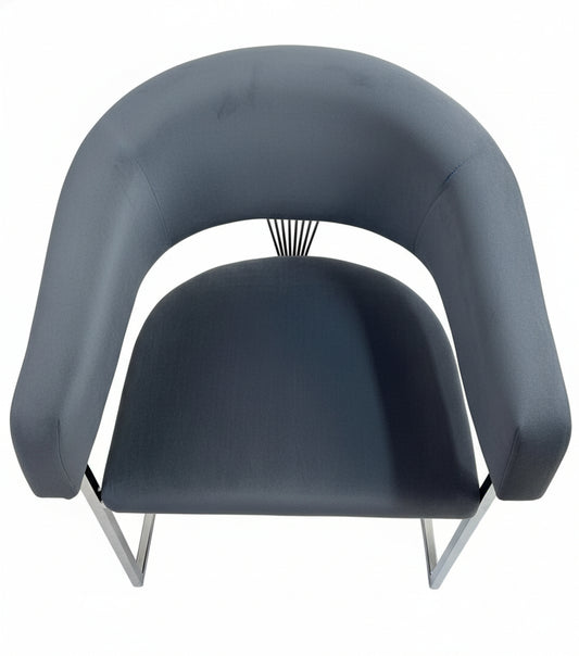 Samtstuhl – Detailansicht der edlen Polsterung